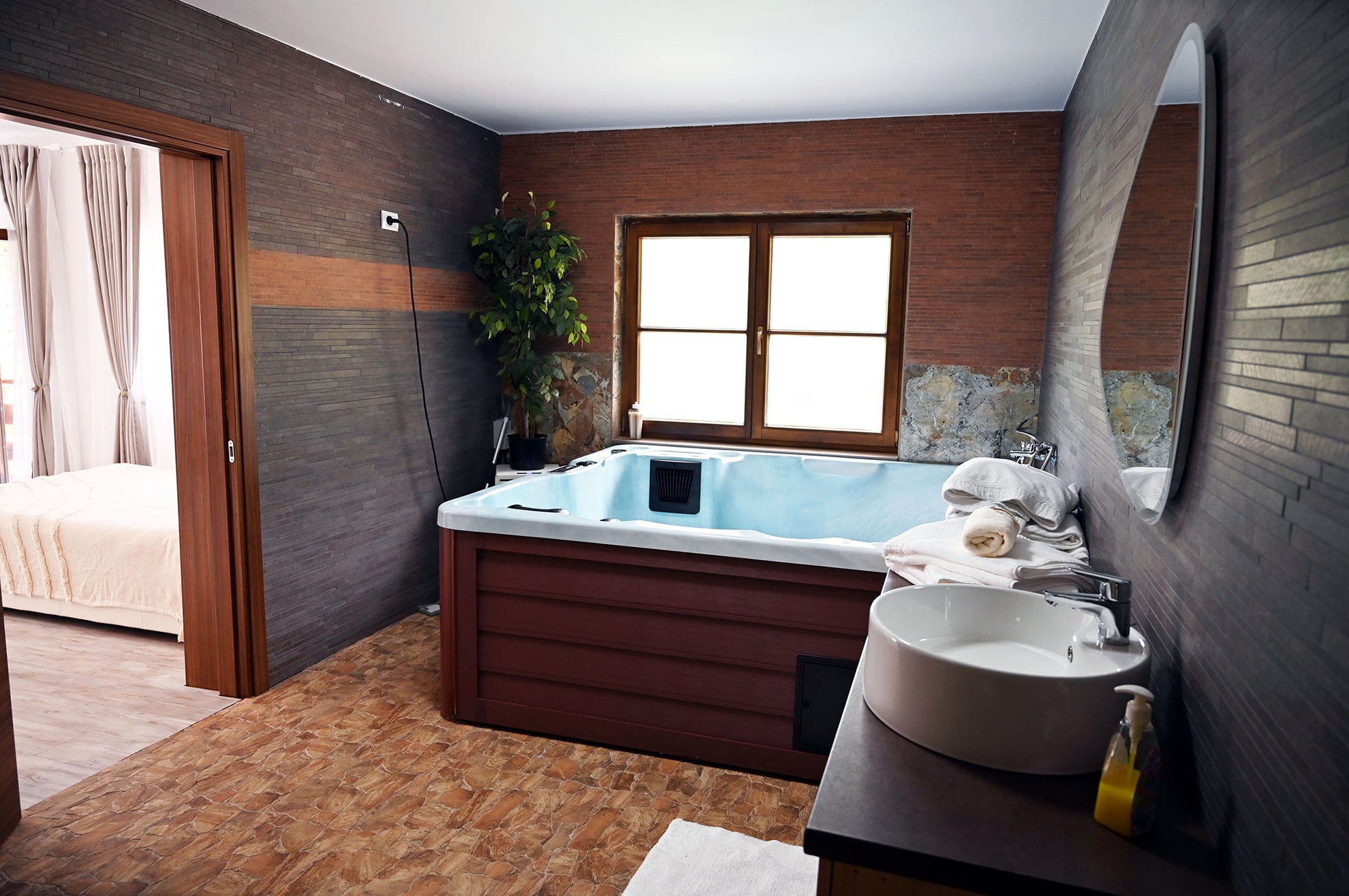 Cameră dublă sau twin Deluxe cu cadă spa