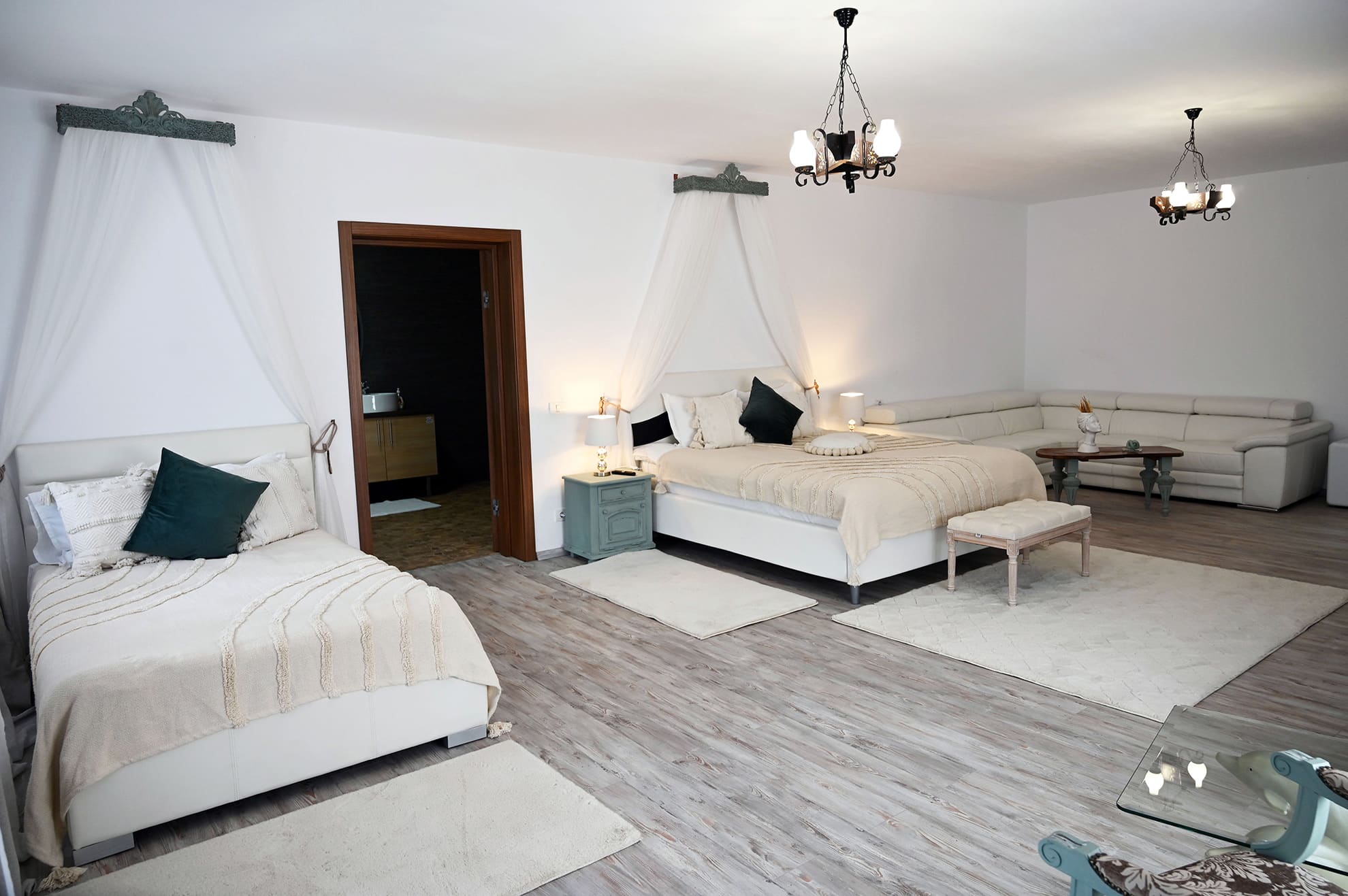 Cameră dublă sau twin Deluxe cu cadă spa