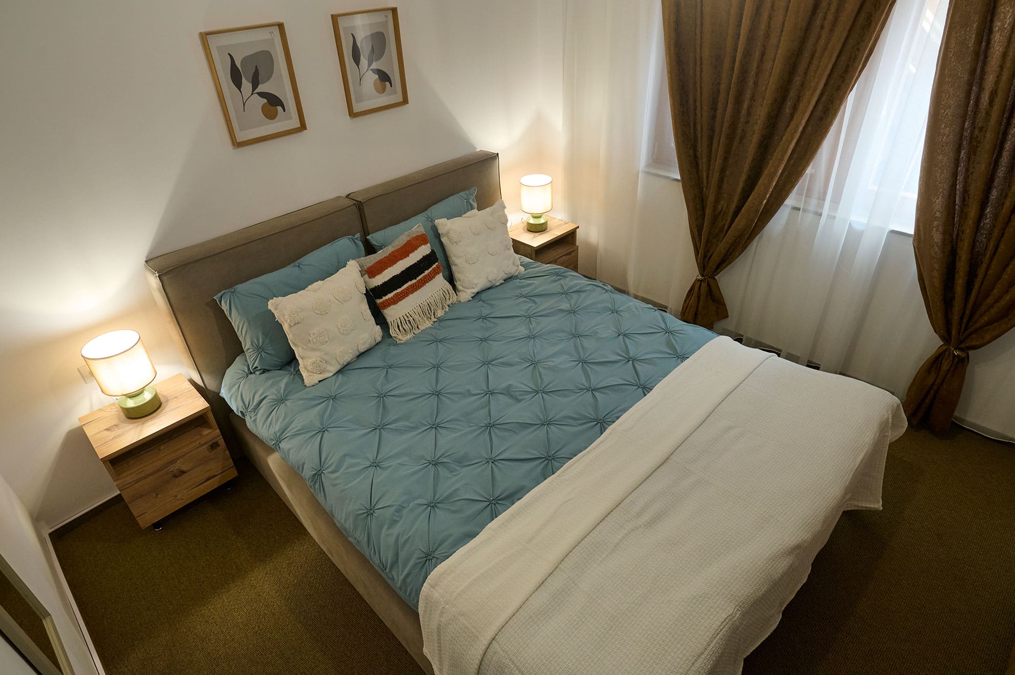 camera single hotel conacul radacinilor in petrosani