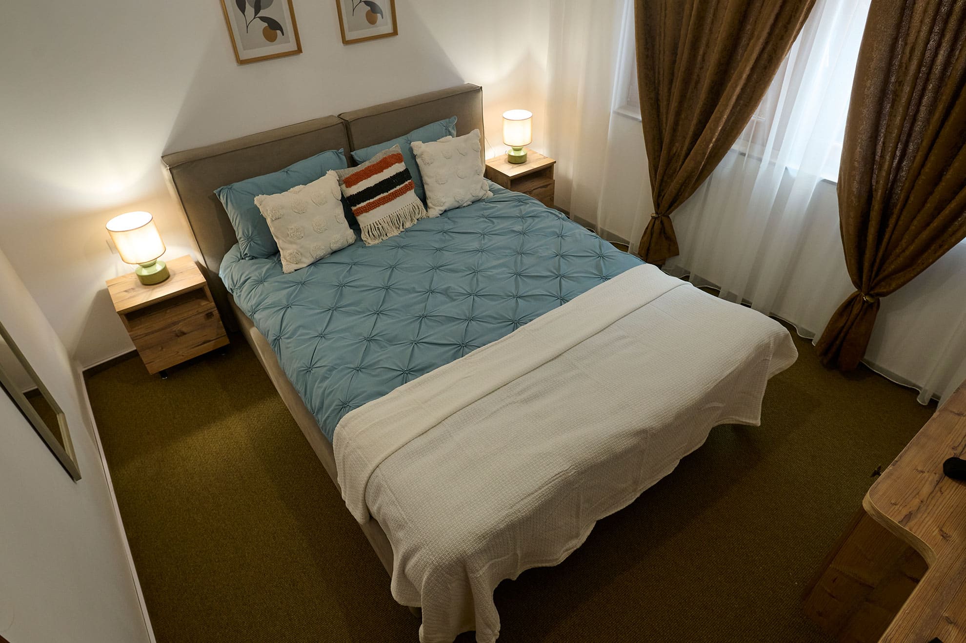 camera single hotel conacul radacinilor in petrosani